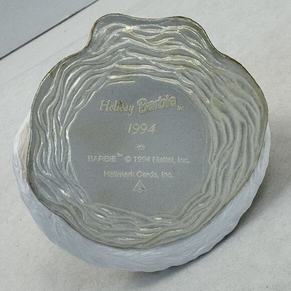 Vintage 1994 Hallmark Holiday Barbie Keepsake Ornament Second Edition Gold - Picture 8 of 16